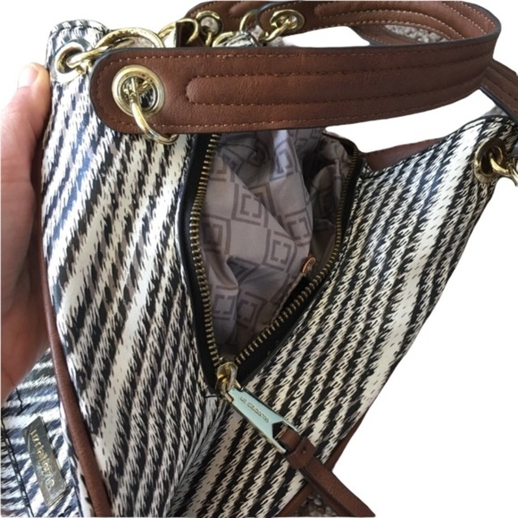 LIZ CLAIBORNE Women’s Black White and Tan Purse - Picture 7 of 11